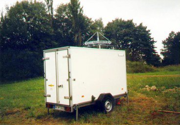 Meteorological radar placed in a car trailer